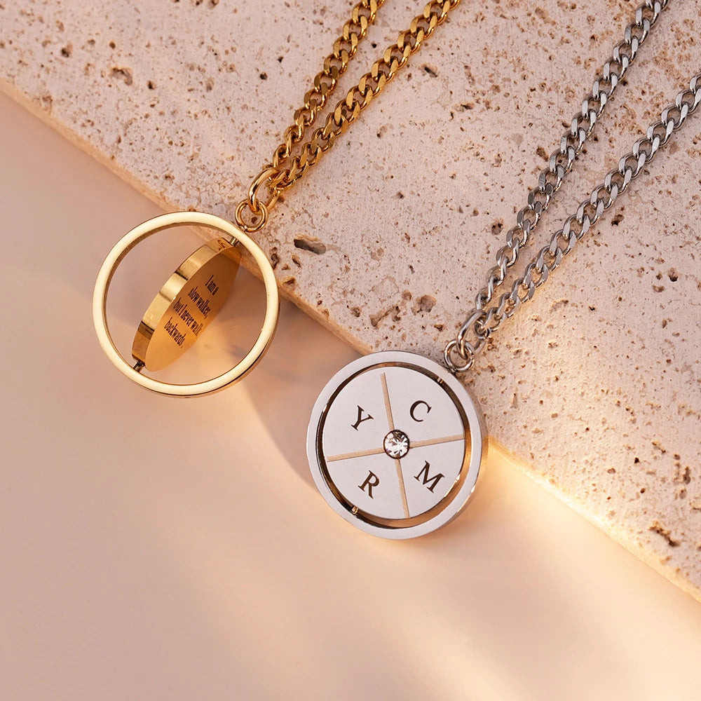 NuCœur Médaillon d’Aveu Necklace