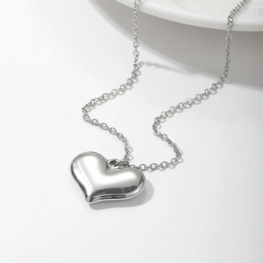 NuCœur Signature d’Amour Heart Necklace